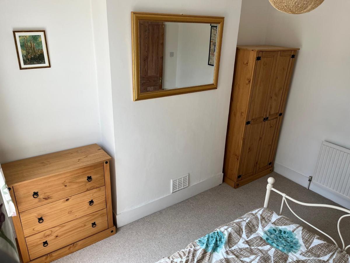 Peaceful London Retreat Apartment Екстериор снимка